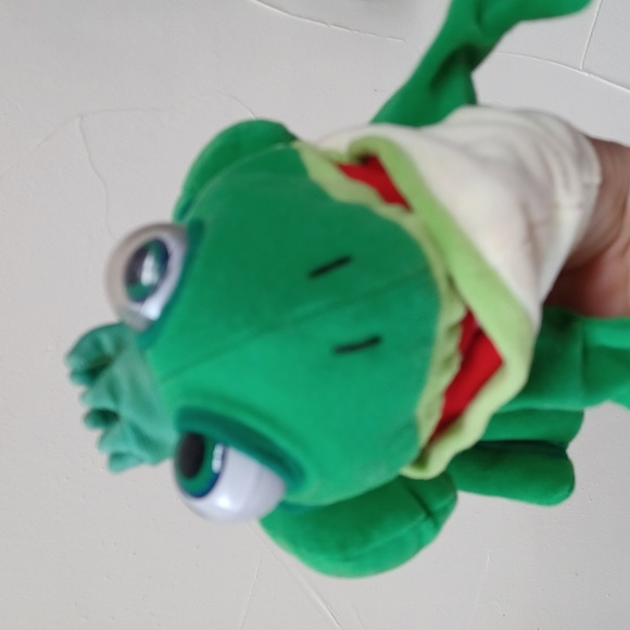 Vintage frog king hand puppet crazy eyes pretend play - Picture 6 of 11